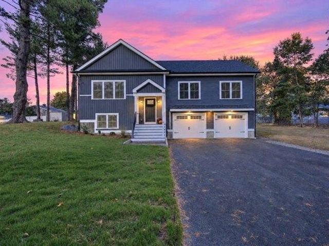 House for sale in Tewksbury, Middlesex County
