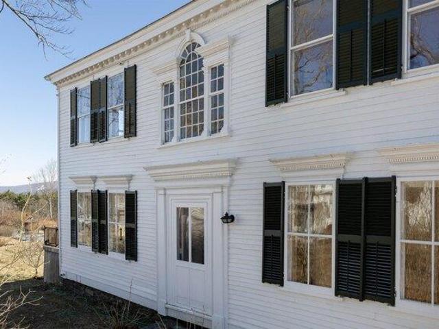 House for sale in Thetford Center, Vermont