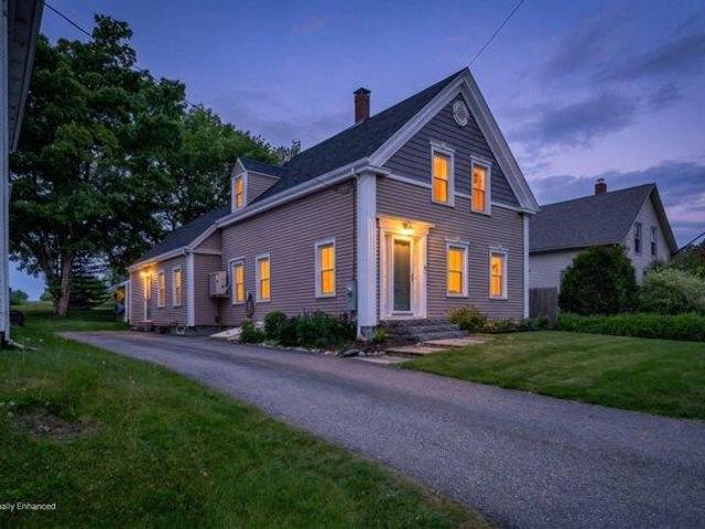 House for sale in Thomaston, Maine