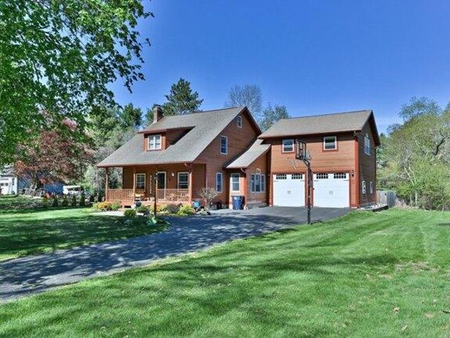 House for sale in Thompson