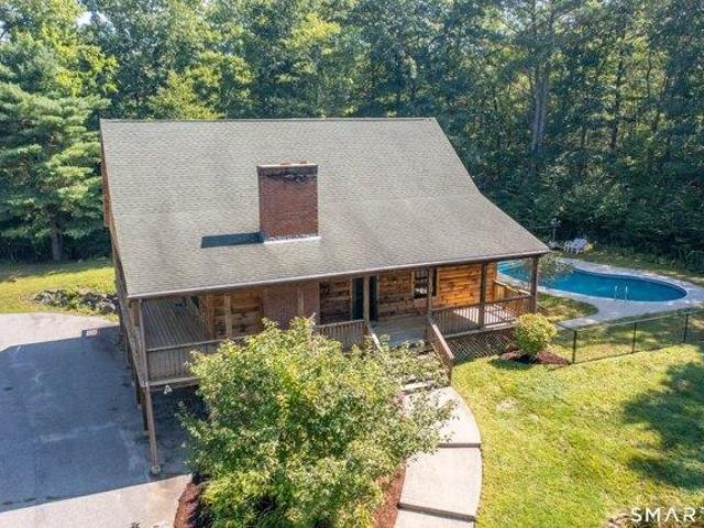 House for sale in Thompson, Northeastern Connecticut Planning Region