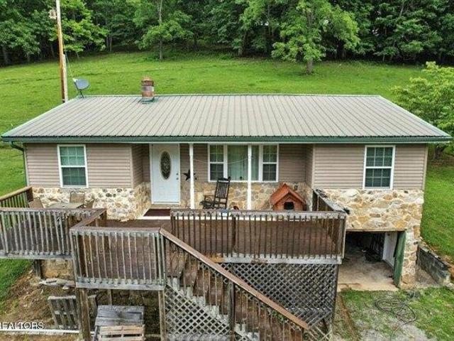 House for sale in Thorn Hill, Tennessee
