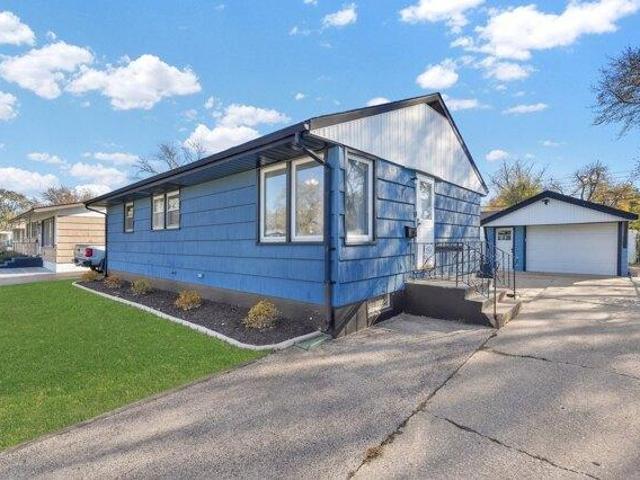 House for sale in Thornton, Illinois