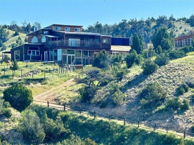 House for sale in Three Forks, Montana