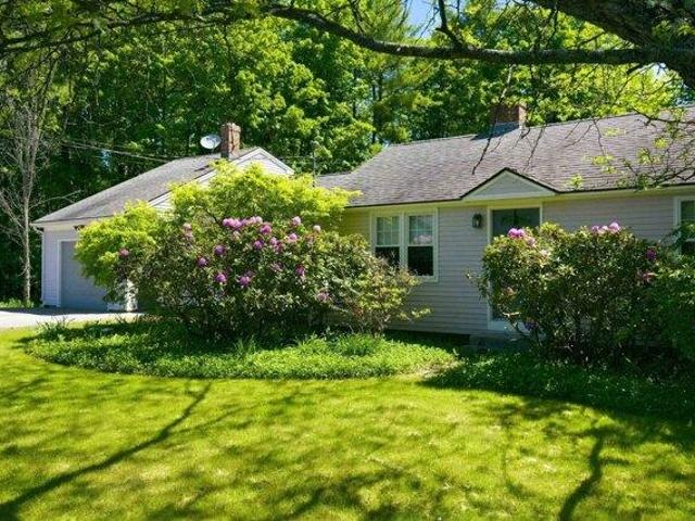 House for sale in New Hampshire