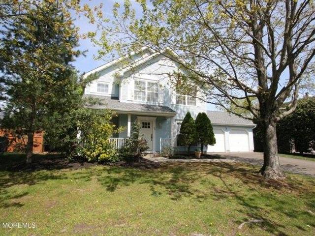 House for sale in Tinton Falls