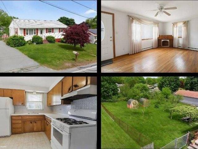 House for sale in Tiverton, Rhode Island