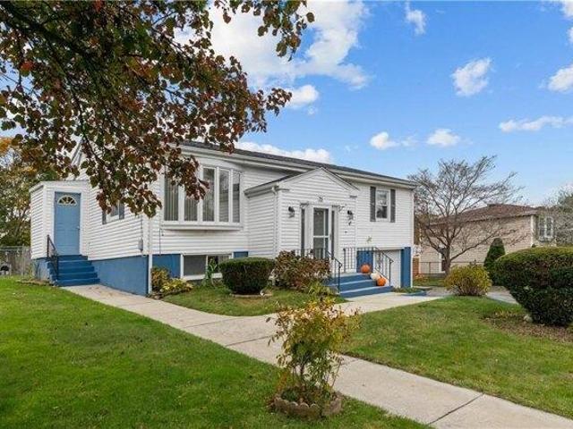 House for sale in Tiverton, Rhode Island