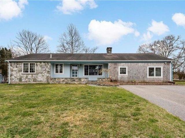 House for sale in Tiverton, Rhode Island