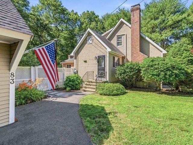 House for sale in Tiverton, Rhode Island