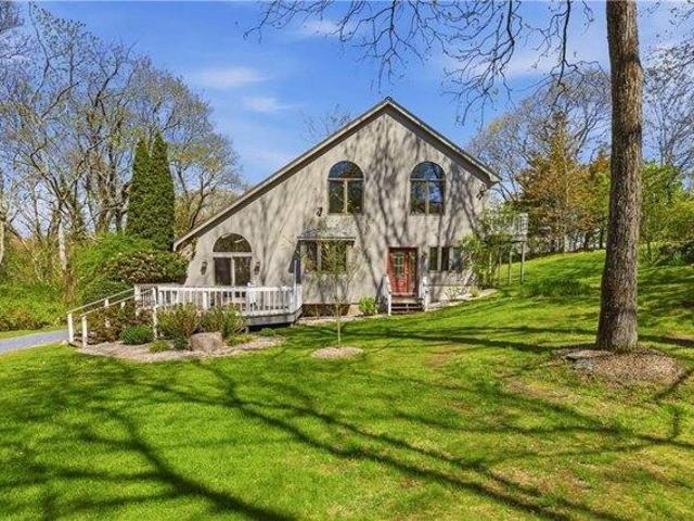House for sale in Tiverton, Rhode Island