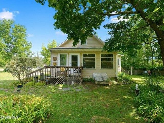 House for sale in Normandy Beach, New Jersey