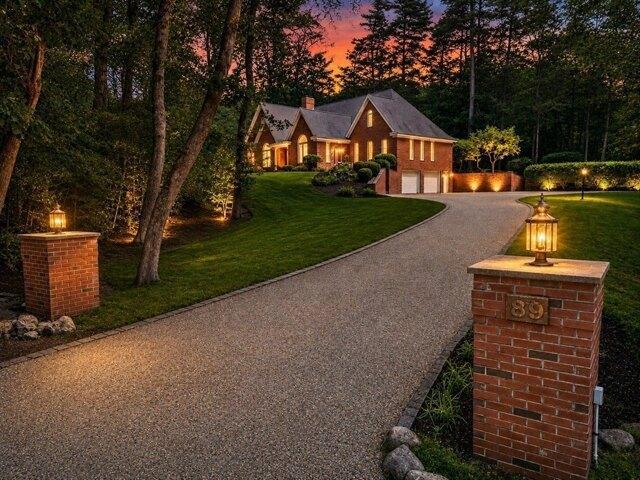House for sale in Topsfield, Massachusetts