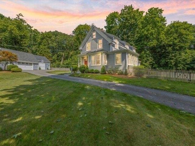 House for sale in Topsfield, Massachusetts