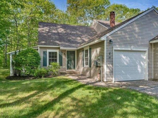 Condo for sale in Topsham Condo for sale in Topsham