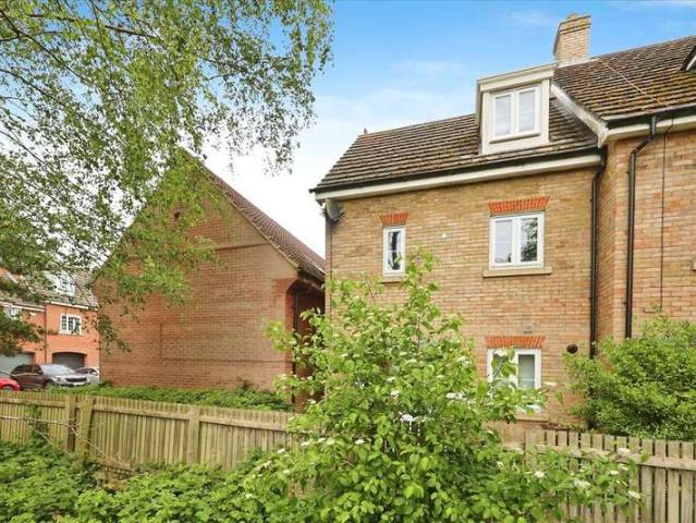 Townhouse for sale in Lincoln, Birchwood
