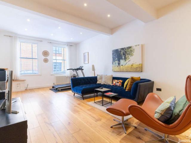 Townhouse for sale in Ladywood, West Midlands