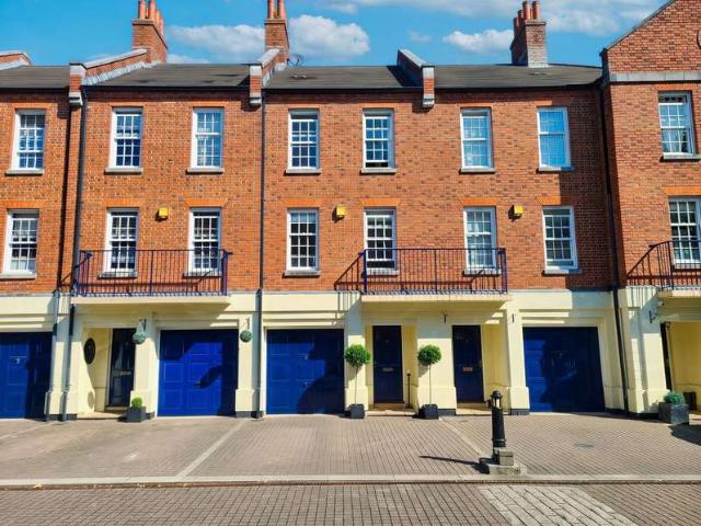 Townhouse for sale in Ashurst Bridge, Hampshire