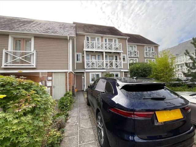 Townhouse for sale in Snodland, Bourne Vale