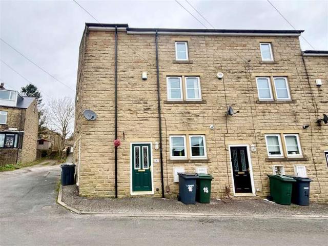 Townhouse for sale in Thornton, West Yorkshire