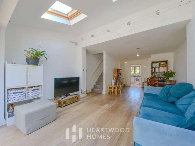 Townhouse for sale in St Albans, Five Acres