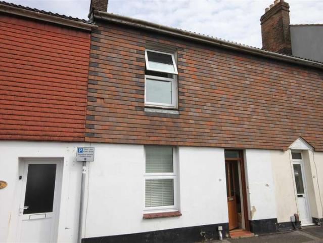 Townhouse for sale in Salisbury, Wiltshire