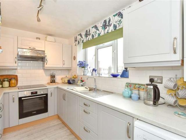 Townhouse for sale in Eastney, City Of Portsmouth