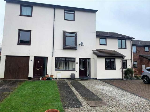 Townhouse for rent in Watergate, Devon
