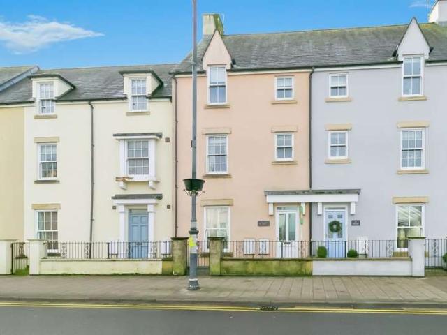 Townhouse for sale in Llanblethian, Cowbridge