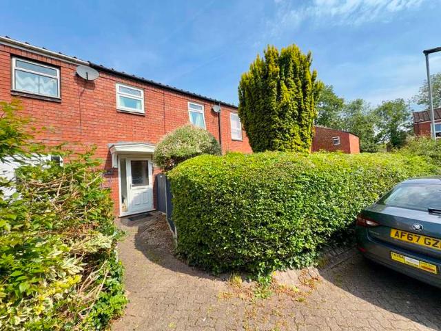 Townhouse for sale in Locking Stumps, Warrington