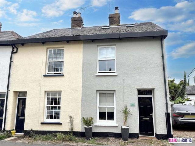 Townhouse for sale in Topsham, Exeter