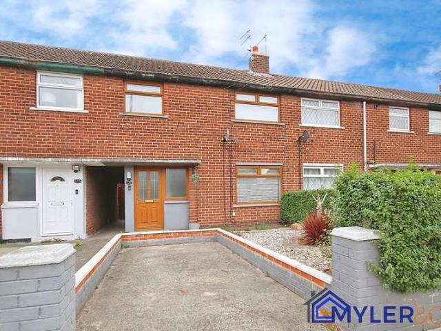 Townhouse for rent in Ditton, Widnes