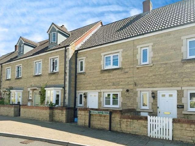 Townhouse for rent in Frome