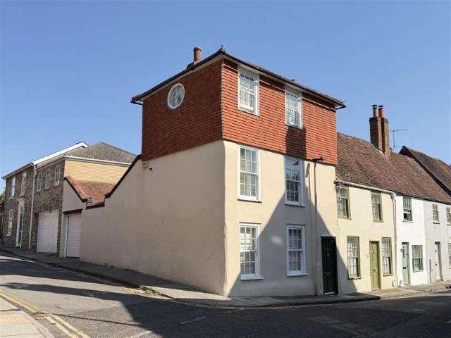 Townhouse for sale in Salisbury, Wiltshire