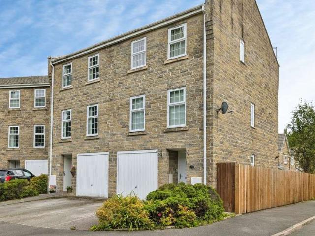 Townhouse for sale in Greenheys, Greater Manchester