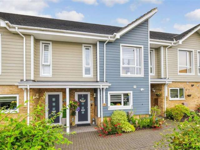 Townhouse for sale in Spring Vale, Hampshire