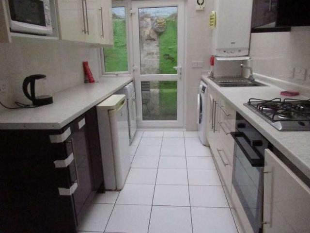 Townhouse for rent in Newtown, Exeter