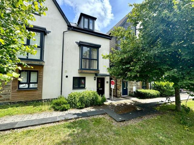 Townhouse for sale in Mount Wise