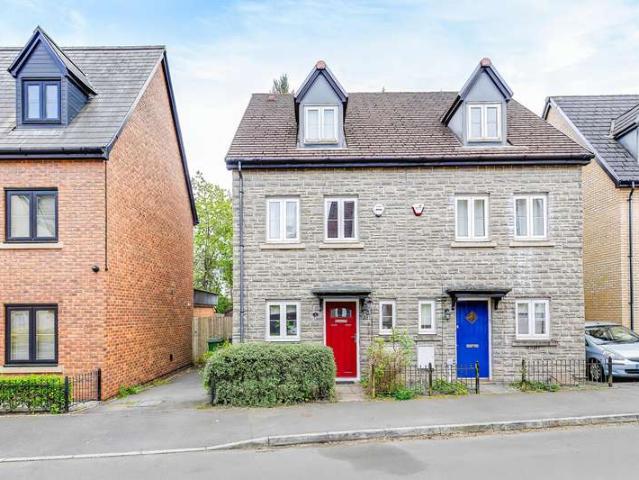 Townhouse for sale in Falcon Lodge, Wales