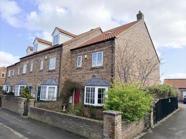 Townhouse for sale in North Yorkshire