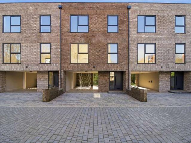 Townhouse for sale in Seaford, Iford