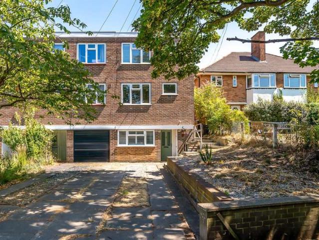 Townhouse for sale in Bromley Park, Greater London