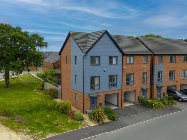 Townhouse for sale in Solihull Townhouse for sale in Solihull