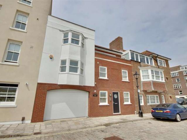 Townhouse for sale in Old Portsmouth, City Of Portsmouth