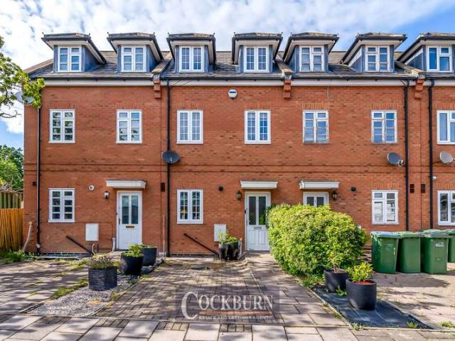 Townhouse for sale in New Eltham, Greater London