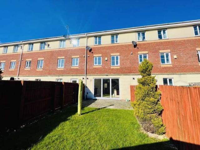 Townhouse for rent in Falcon Lodge, Wales