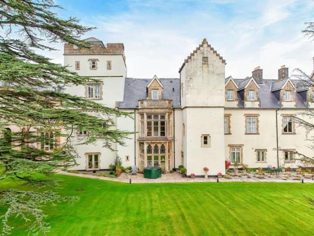 Townhouse for sale in Brynsadler, Wales