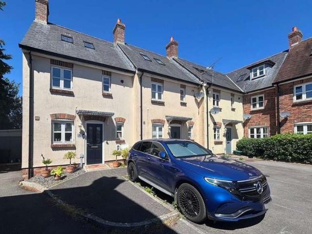 Townhouse for sale in The Maltings, Shaftesbury