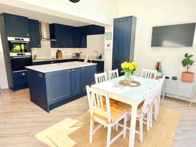 Townhouse for sale in Wheatpieces, Tewkesbury