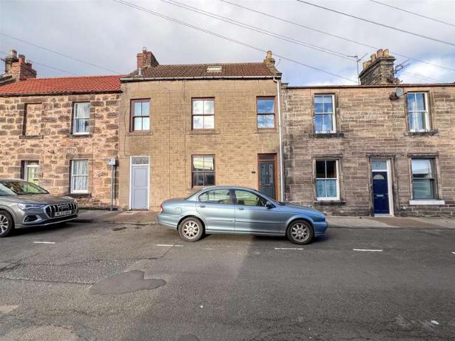 Townhouse for sale in Berwick-upon-tweed, Northumberland